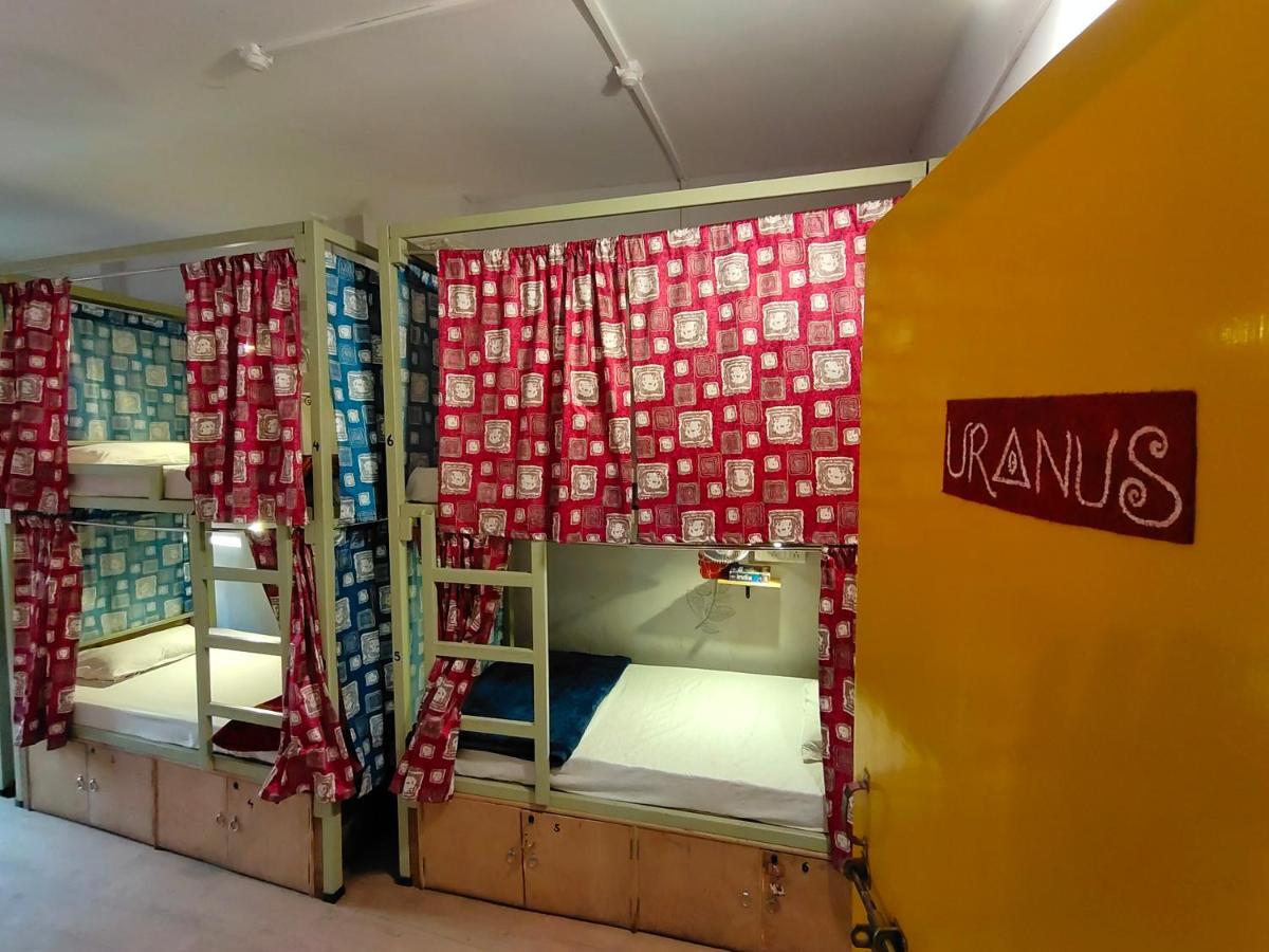 Good Vibes Hostel バラナシ エクステリア 写真