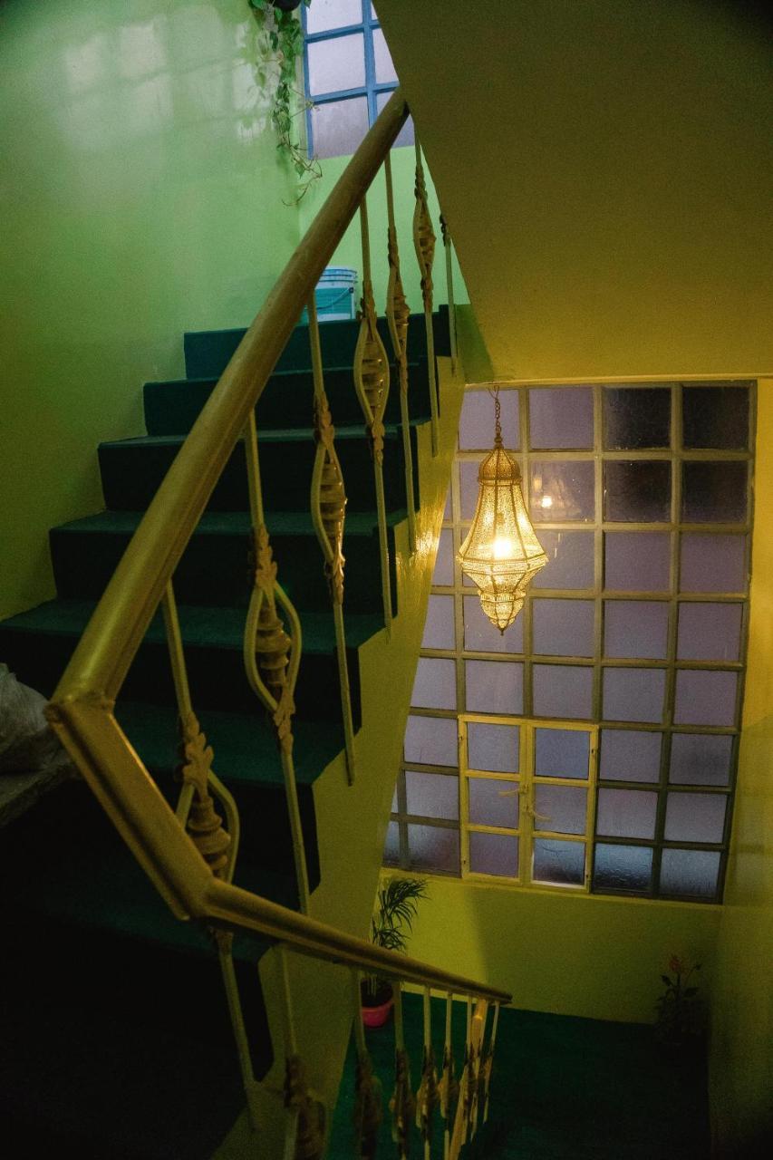Good Vibes Hostel バラナシ エクステリア 写真
