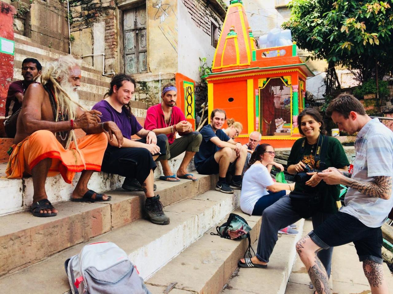 Good Vibes Hostel バラナシ エクステリア 写真